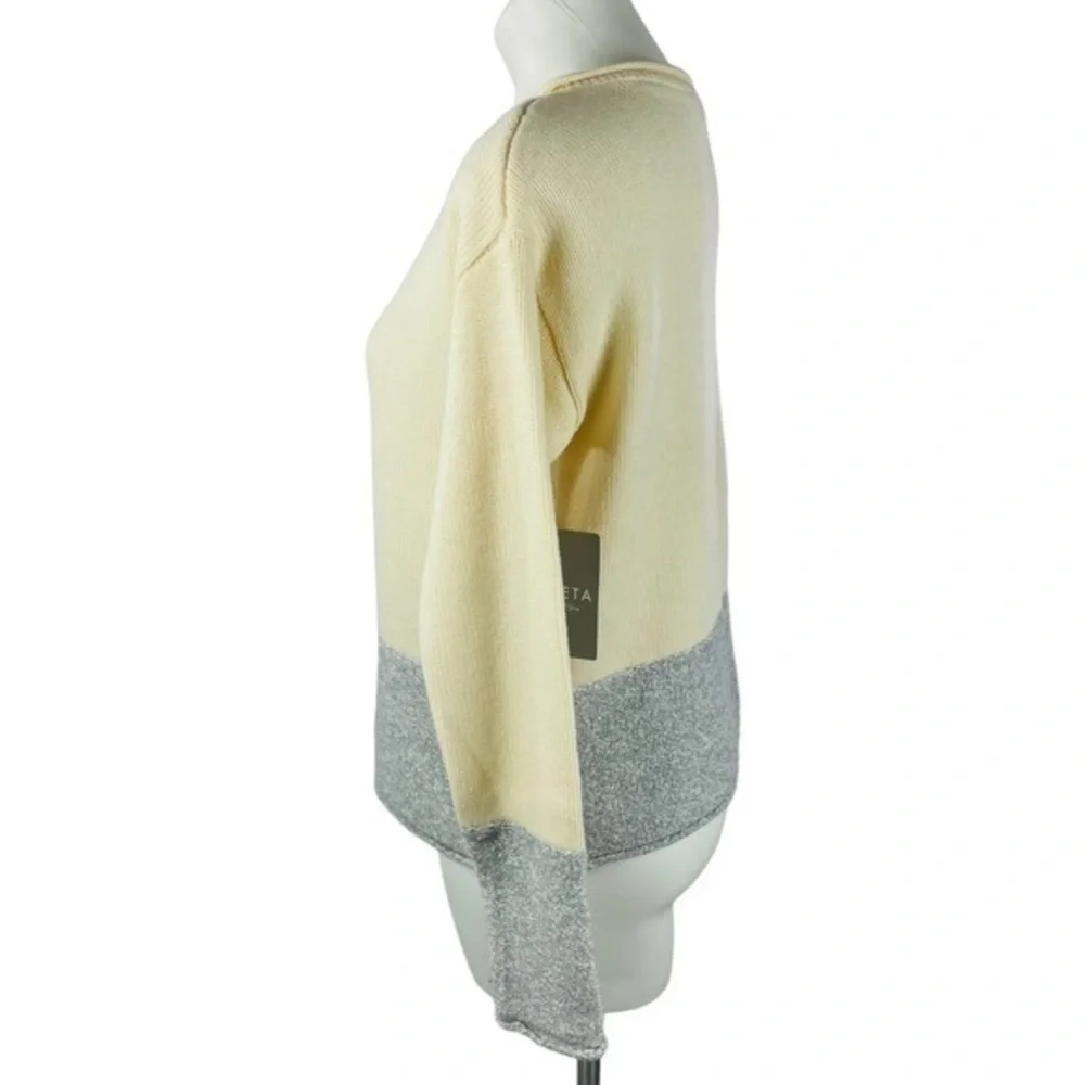 Athleta Brindle Borderdove Women Sweater NWT - Small | Cream Gray